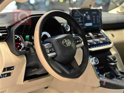 تۆیۆتا لاند کروزەر